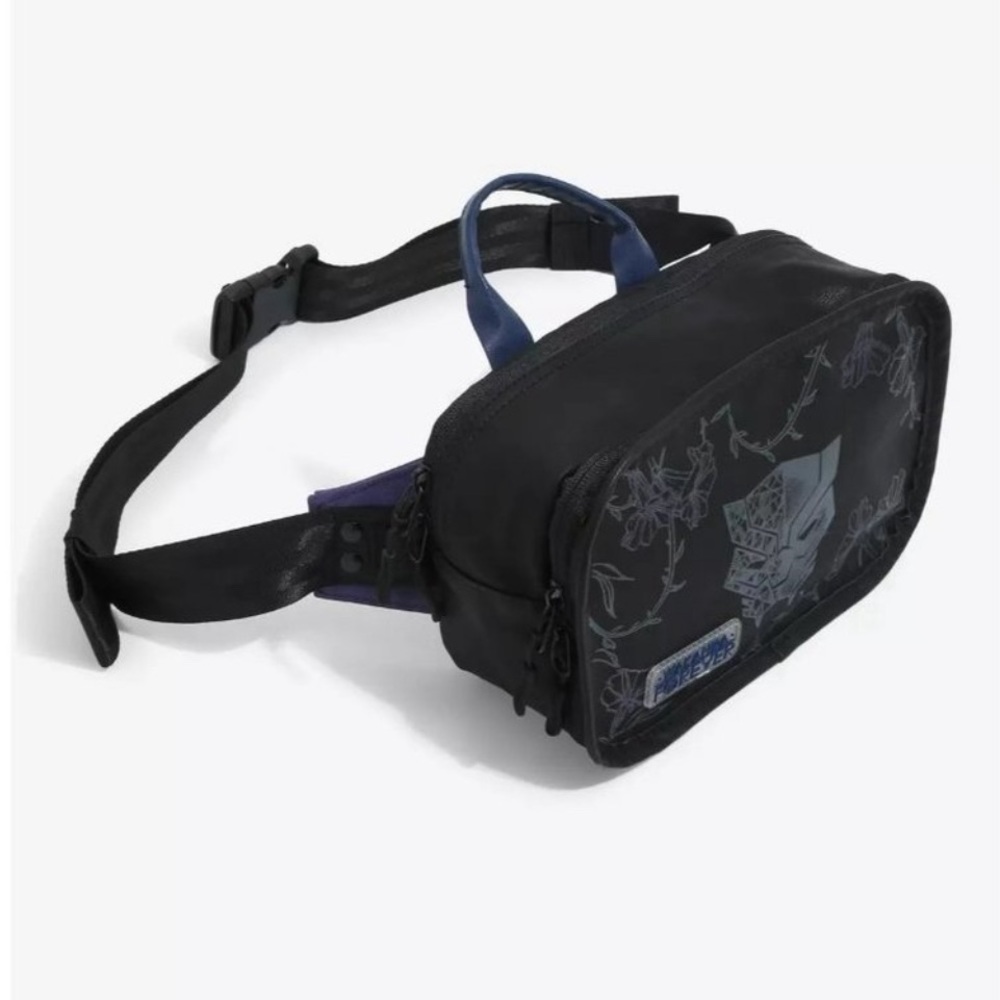 NWT- BIOWORLD - Marvel Black Panther Floral Fanny pack/bag